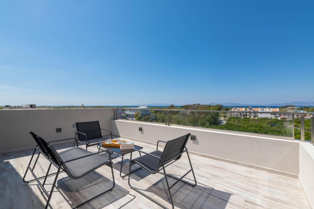 Tsatos Luxury Residence Kremasti  Exterior photo