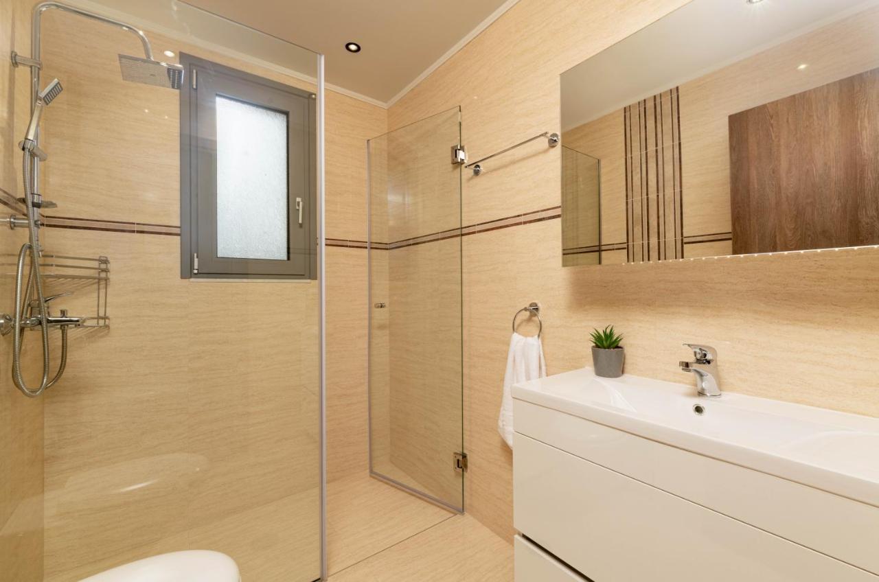 Tsatos Luxury Residence Kremasti  Exterior photo
